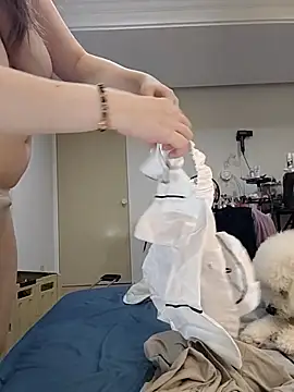 Lovelyanan online show from 10.03.25