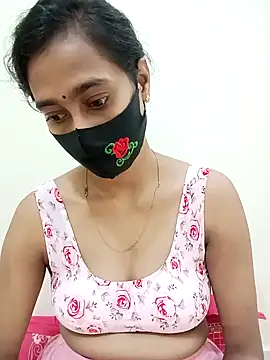 Snapshot of Softecho-03 chatting on 10.26.25 Softecho-03 online show from 10.26.25