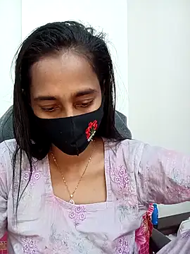 Snapshot of Softecho-03 chatting on 11.20.25 Softecho-03 online show from 11.20.25