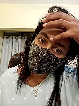 Snapshot of Softecho-03 chatting on 03.08.26 Softecho-03 online show from 03.08.26