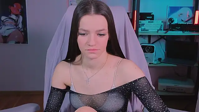 E l i z e  online show from 02.27.26