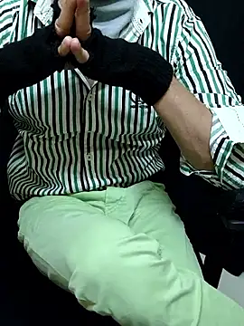 chocolate alone online show from 06.10.26