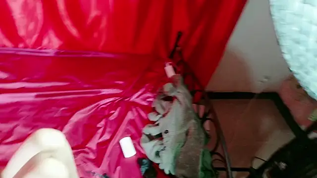 iohailong online show from 11.05.25