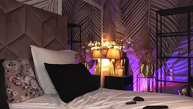 EvaRhea online show from 04.06.26