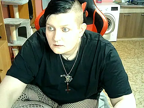 Xyra Noir online show from 09.27.25