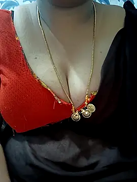 Snapshot of Geetha227 chatting on 04.24.26 Geetha227 online show from 04.24.26