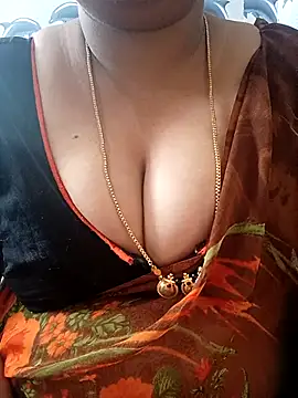 Snapshot of Geetha227 chatting on 05.01.26 Geetha227 online show from 05.01.26