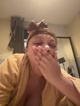 Marleymols online show from 12.21.25