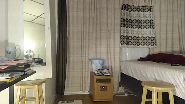 ANALTRAINING4U2 online show from 10.17.25