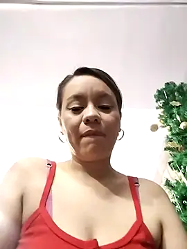 Sky Junne online show from 12.05.25