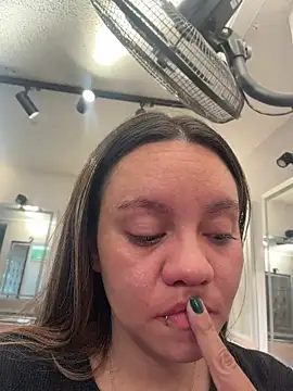 Sky Junne online show from 04.14.26