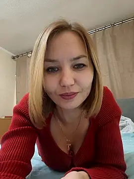 Snapshot of VeroLoverx chatting on 10.20.25 VeroLoverx online show from 10.20.25