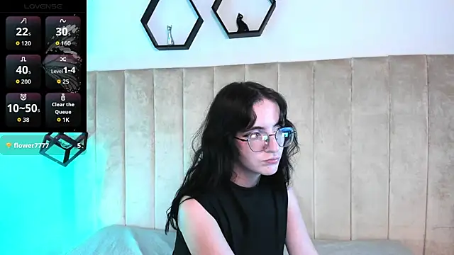 AfroditaLeclair online show from 10.02.25