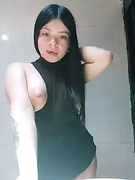 LunaJacobs online show from 09.17.25