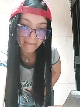 LunaJacobs online show from 02.20.26