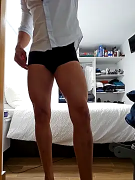 Snapshot of Latinfogoso84 chatting on 09.08.25 Latinfogoso84 online show from 09.08.25