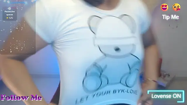 miyu charlotte online show from 10.14.25