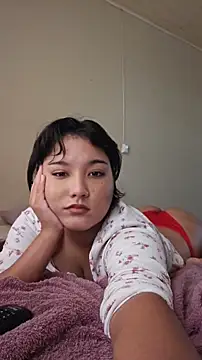 Hellenlin online show from 04.17.26