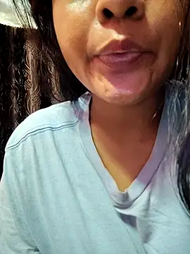 Snapshot of FUNS32514 chatting on 09.08.25 FUNS32514 online show from 09.08.25