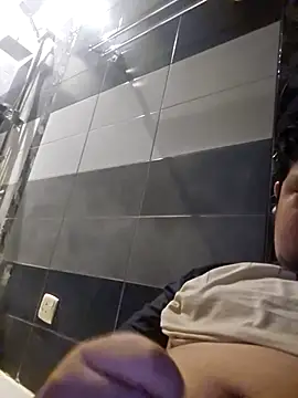 Snapshot of jedoo1213 chatting on 09.30.25 jedoo1213 online show from 09.30.25