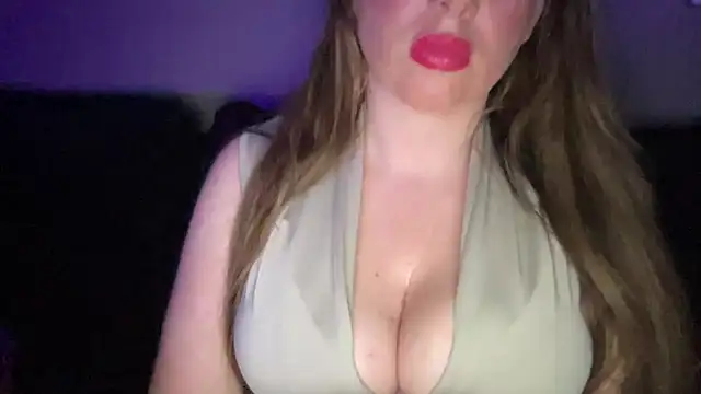 Snapshot of Djelina940 chatting on 07.26.26 Djelina940 online show from 07.26.26