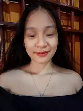 ChiecumBae online show from 09.14.25