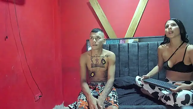 Snapshot of catalina_hard_love chatting on 11.06.25 catalina hard love online show from 11.06.25