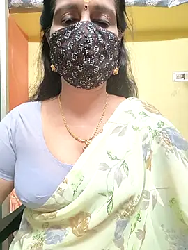 mallu-reshma online show from 11.19.25