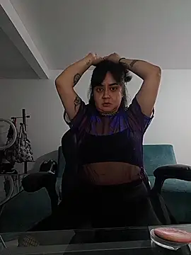 LylaVixxen online show from 11.14.25