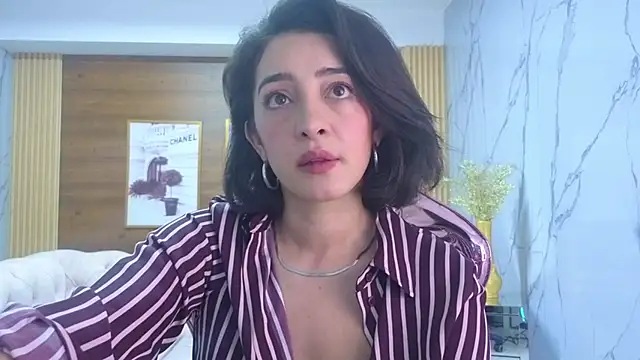 sara lopez s online show from 05.11.26