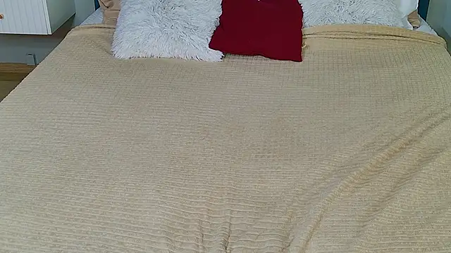 Evie Vall online show from 11.16.25