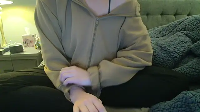 ariawoods online show from 12.16.24