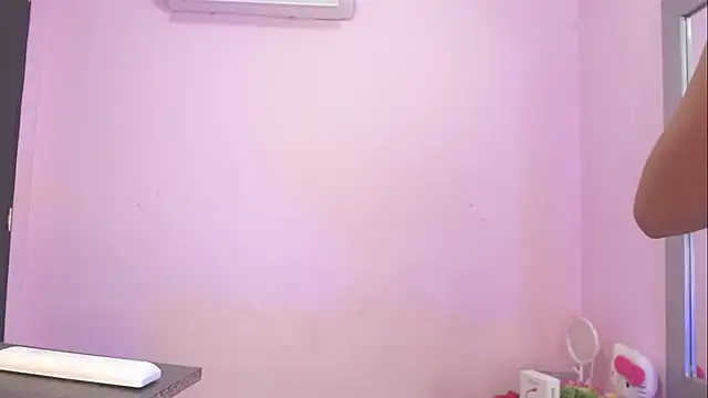 kiity horny  online show from 12.20.25