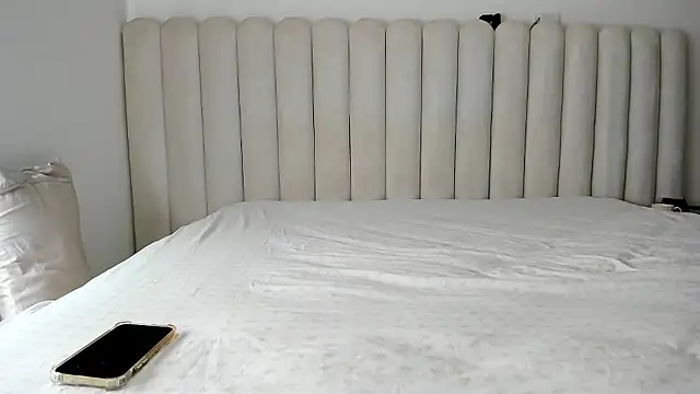 Meganbelford1 online show from 01.11.26