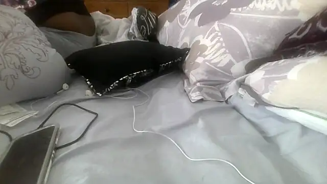 prettymaa online show from 01.06.26