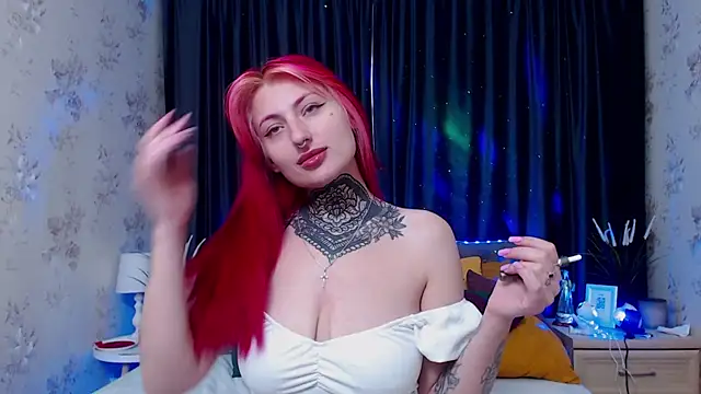 Snapshot of Nina_Blum_ chatting on 10.15.25 Nina Blum online show from 10.15.25