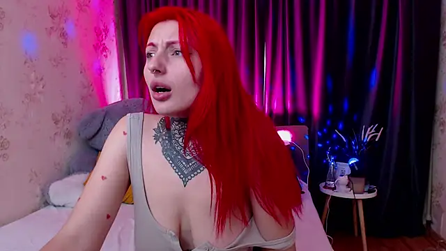 Snapshot of Nina_Blum_ chatting on 11.27.25 Nina Blum online show from 11.27.25