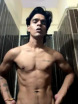 Snapshot of IndianSinsGlow chatting on 09.29.25 IndianSinsGlow online show from 09.29.25