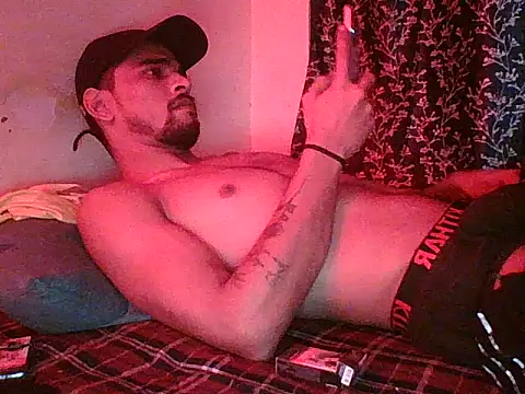 Snapshot of IndianSinsGlow chatting on 11.21.25 IndianSinsGlow online show from 11.21.25