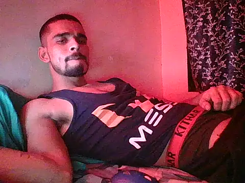 Snapshot of IndianSinsGlow chatting on 11.26.25 IndianSinsGlow online show from 11.26.25