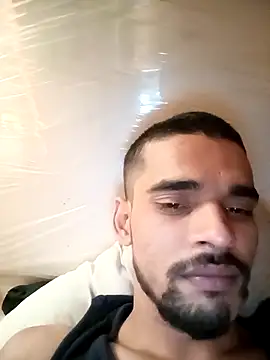 Snapshot of IndianSinsGlow chatting on 11.30.25 IndianSinsGlow online show from 11.30.25