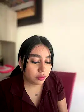 Sophie Dreamss online show from 09.17.25