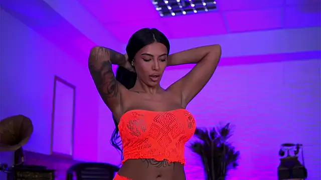 AishaaDevoe online show from 01.08.26