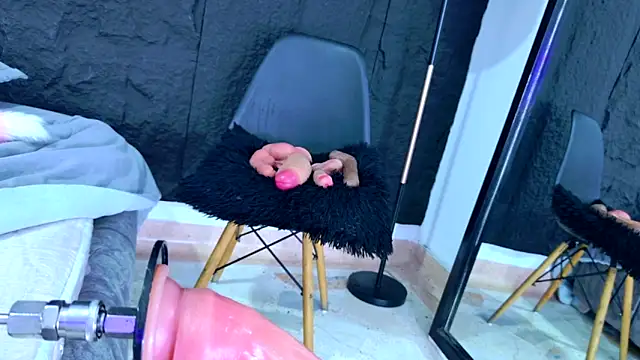LizzyOlsen online show from 05.27.26