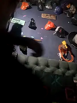 hairy mannn online show from 11.13.25