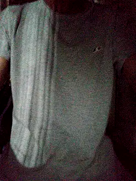 Snapshot of Dedede32 chatting on 11.23.25 Dedede32 online show from 11.23.25