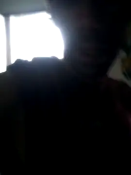 Snapshot of Dedede32 chatting on 04.02.26 Dedede32 online show from 04.02.26