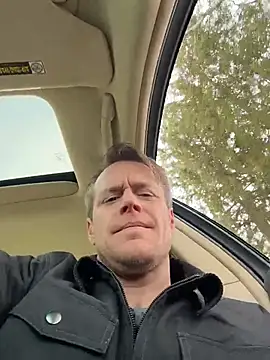 DILFiGuess11 online show from 03.18.26