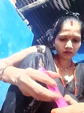 Jooli xx online show from 09.29.25