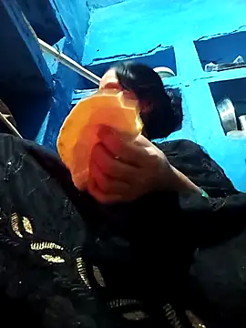 Jooli xx online show from 02.02.26